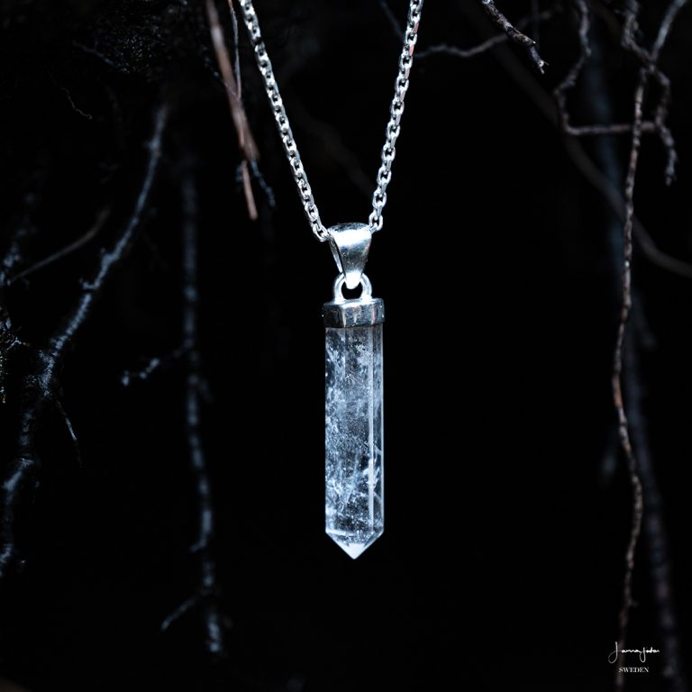 Spirit - Crystal Quartz - Necklace - Jonna Jinton Sweden