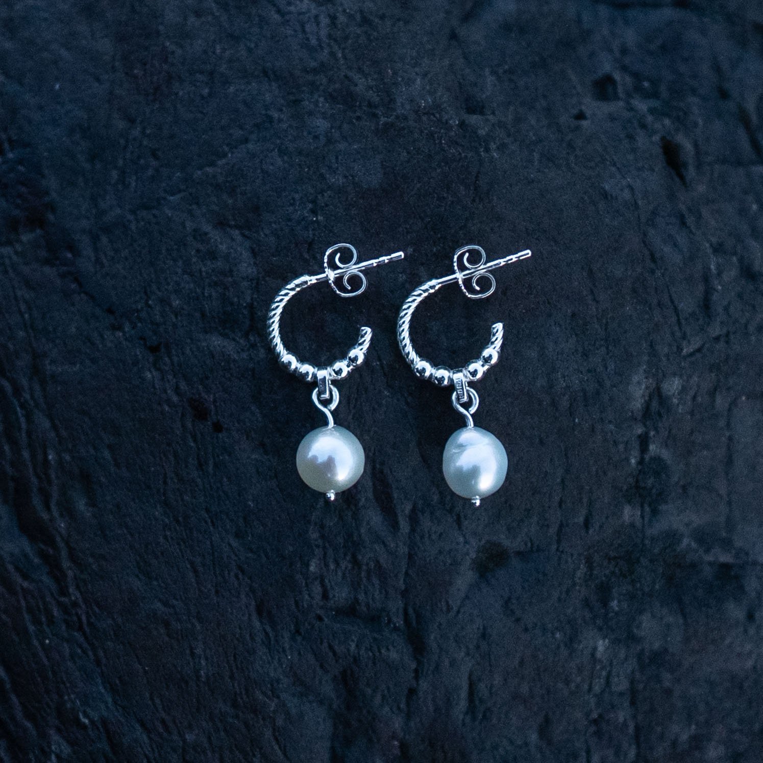 Skadi - Earrings - Image 4