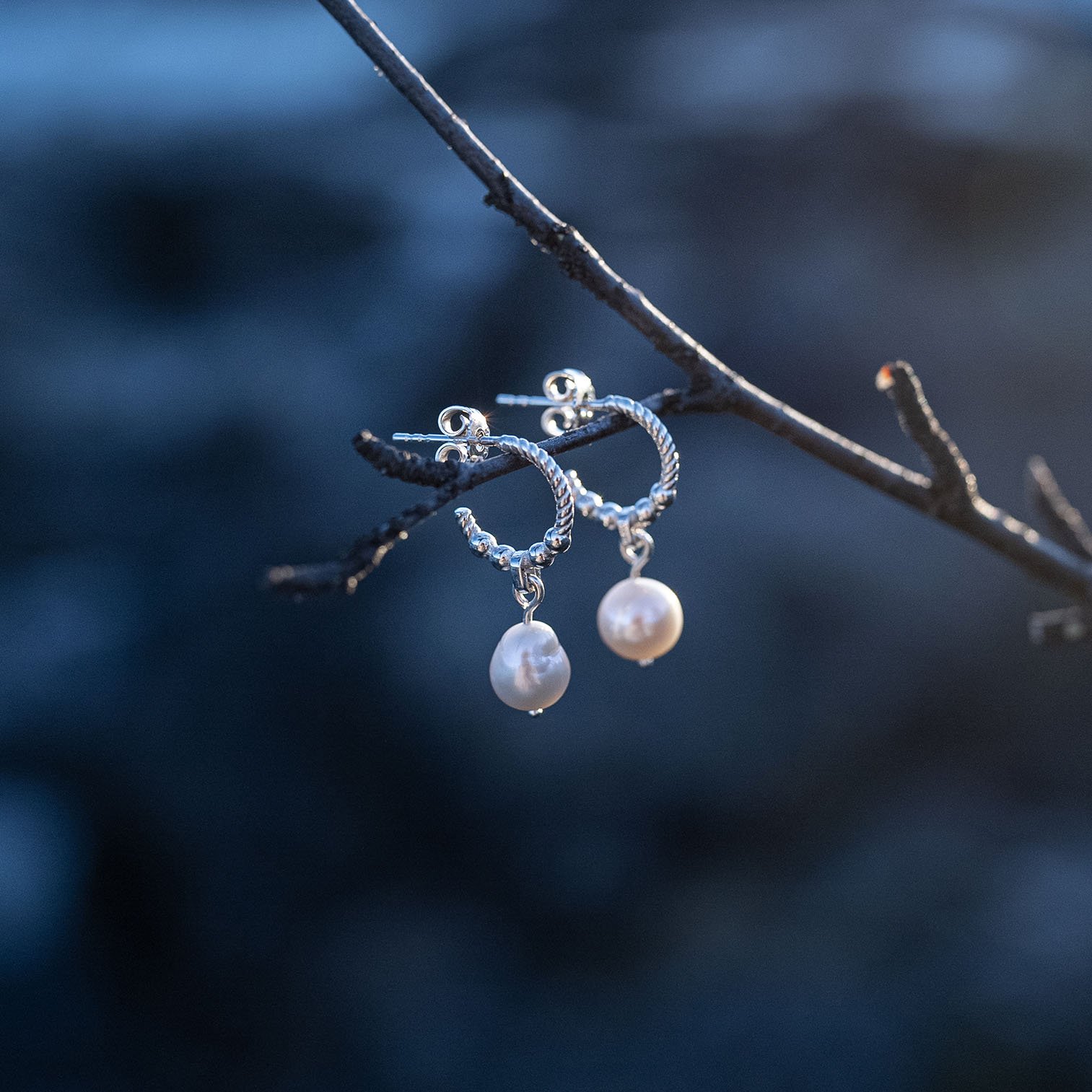 Skadi - Earrings - Image 3