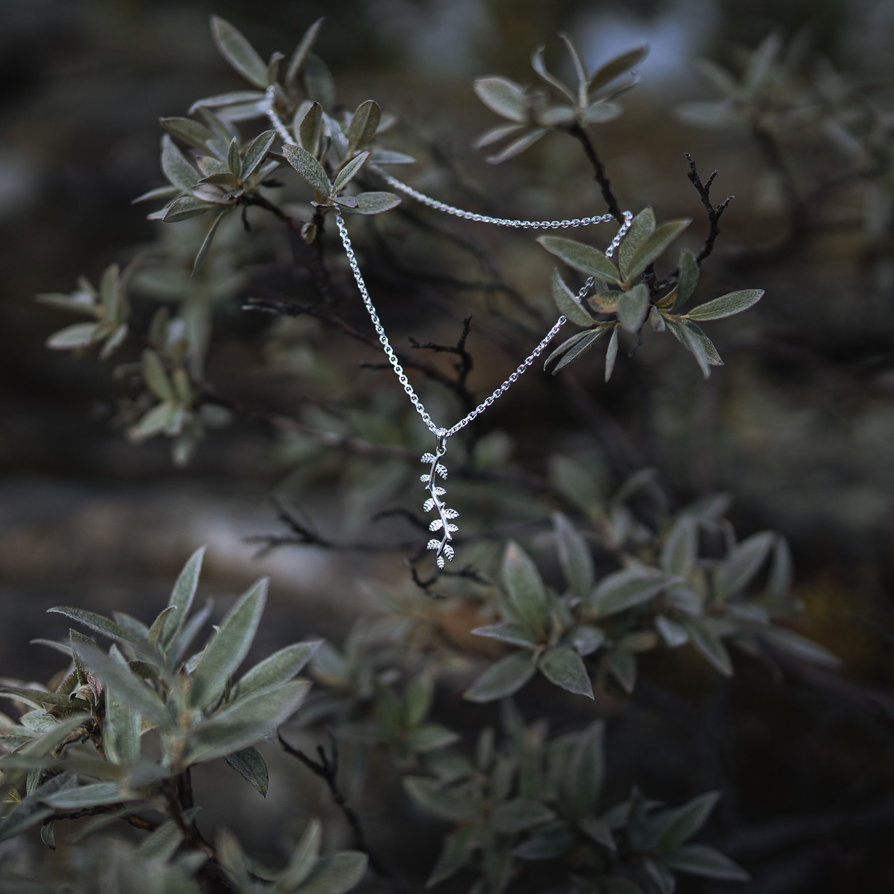 Embla - Pendant Necklace - Image 4
